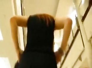 Voyeur upskirt video of a hot ass in nylons