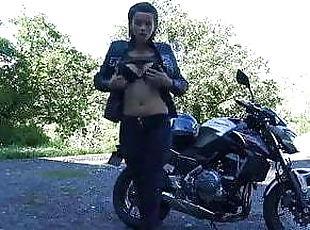 Motorcyce Women Nude Picture - Jungel porn