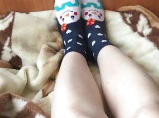 i dance with my feet to new year's music