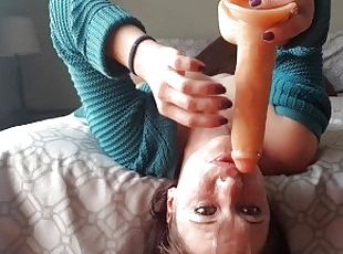 Dildo Facefuck